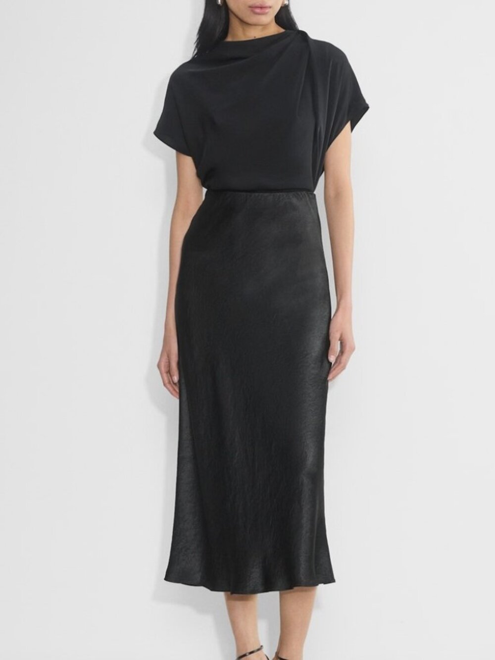 Babaton Aritzia Slip Satin Midi Skirt Black Bias Cut Size 0